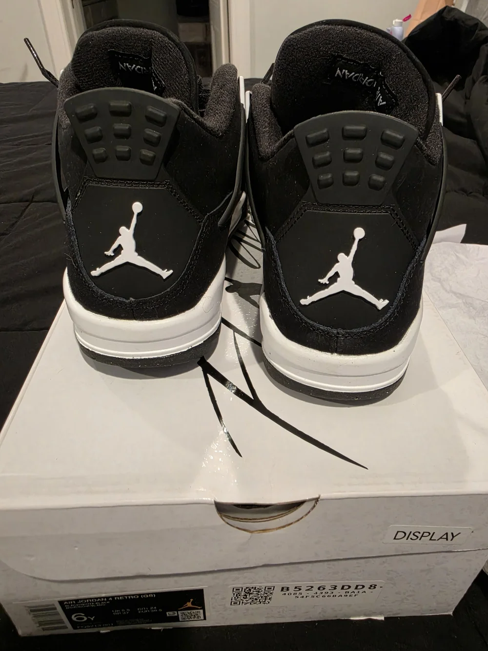Jordan 4